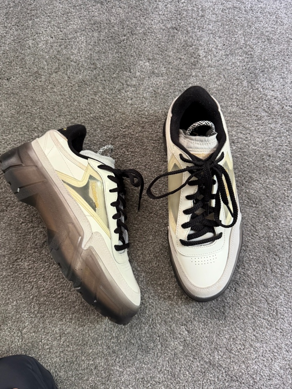 Reebok X Cardi B Club C Sneakers Shoes Cream Chalk & Black Size 9.5